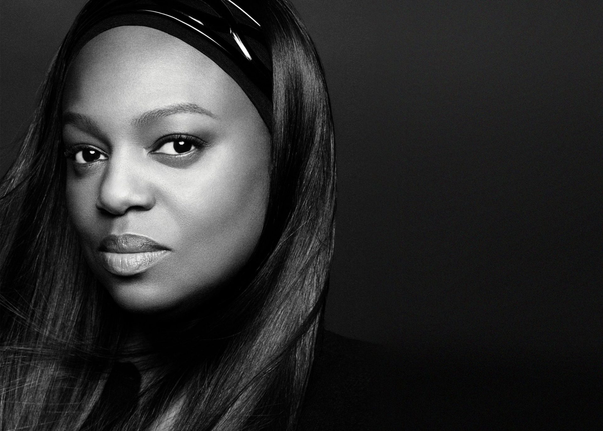 Pat McGrath. Η πρώτη makeup artist που λαμβάνει τον τίτλο της Dame!