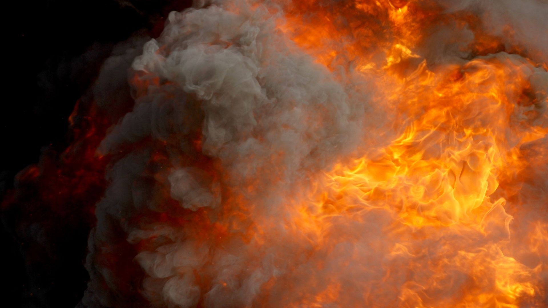 Smoke due to fire. Attention says the EODY!!