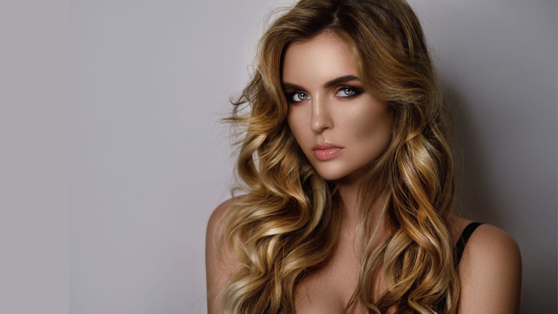 Hair contouring