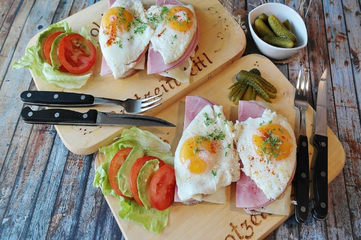 Είσαι σε low – carb φάση; Δες τα τρία πιο χρήσιμα tips για να πετύχει η δίαιτα