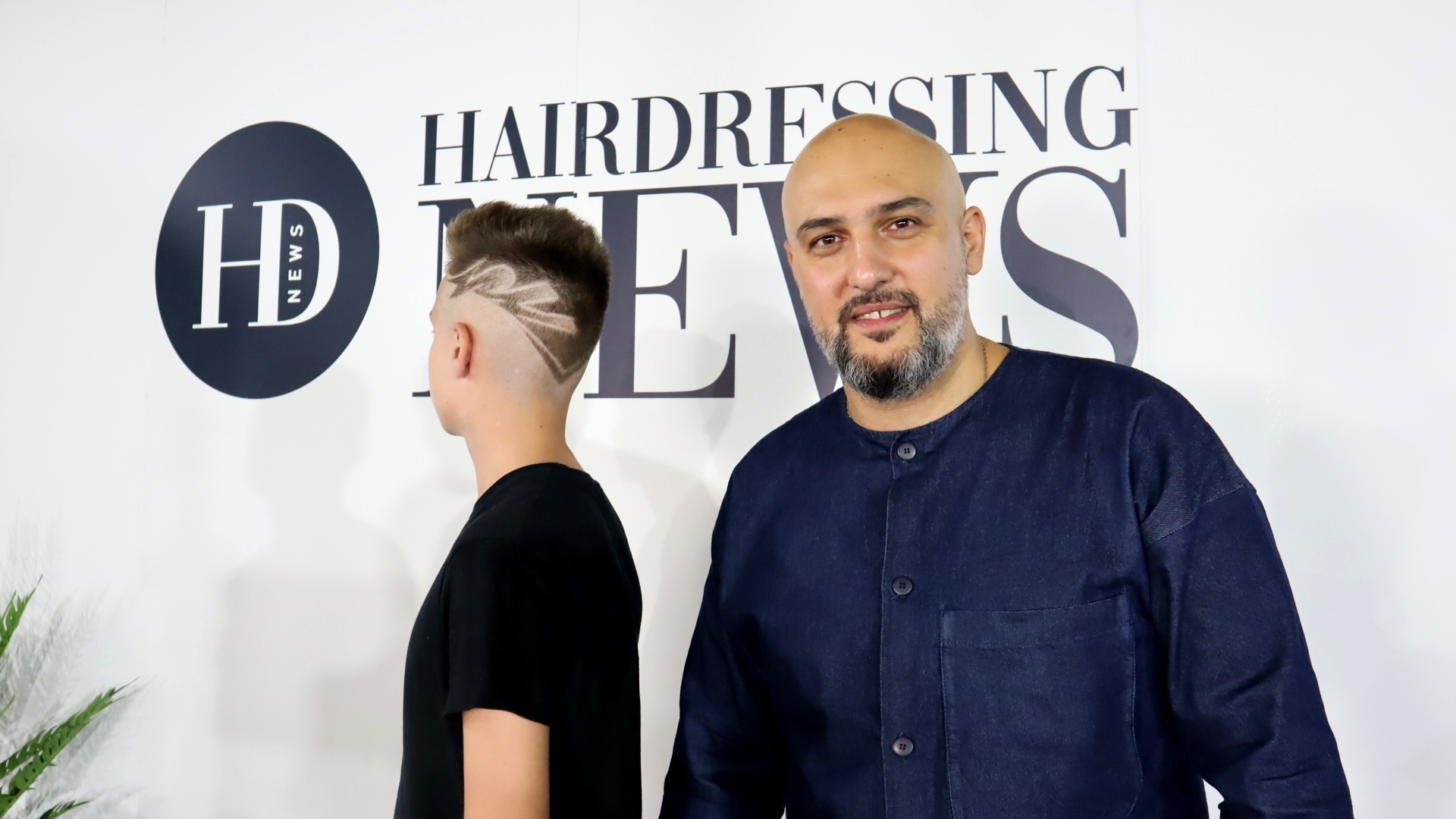 Ο Φορής Θεοδοσιάδης στην ανανεωμένη Hairprof 2022