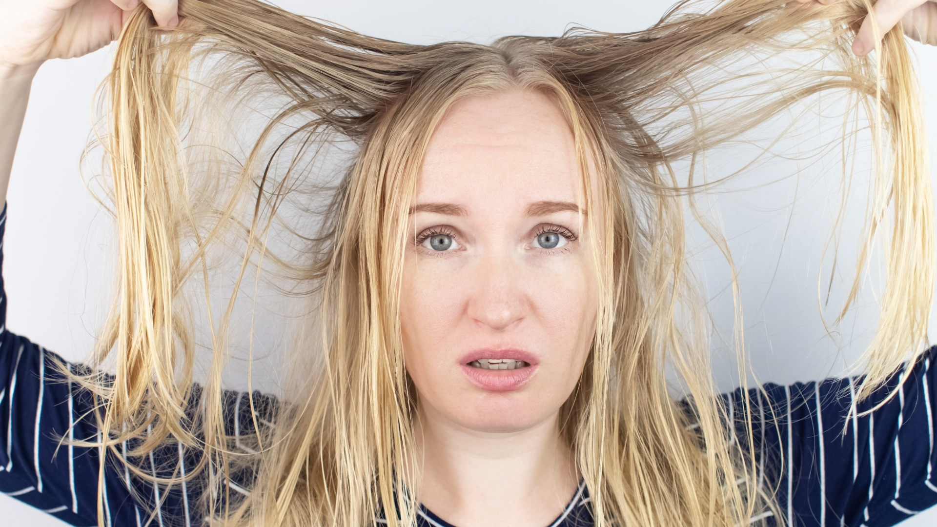 5 tips to keep your hair from getting greasy!!!!