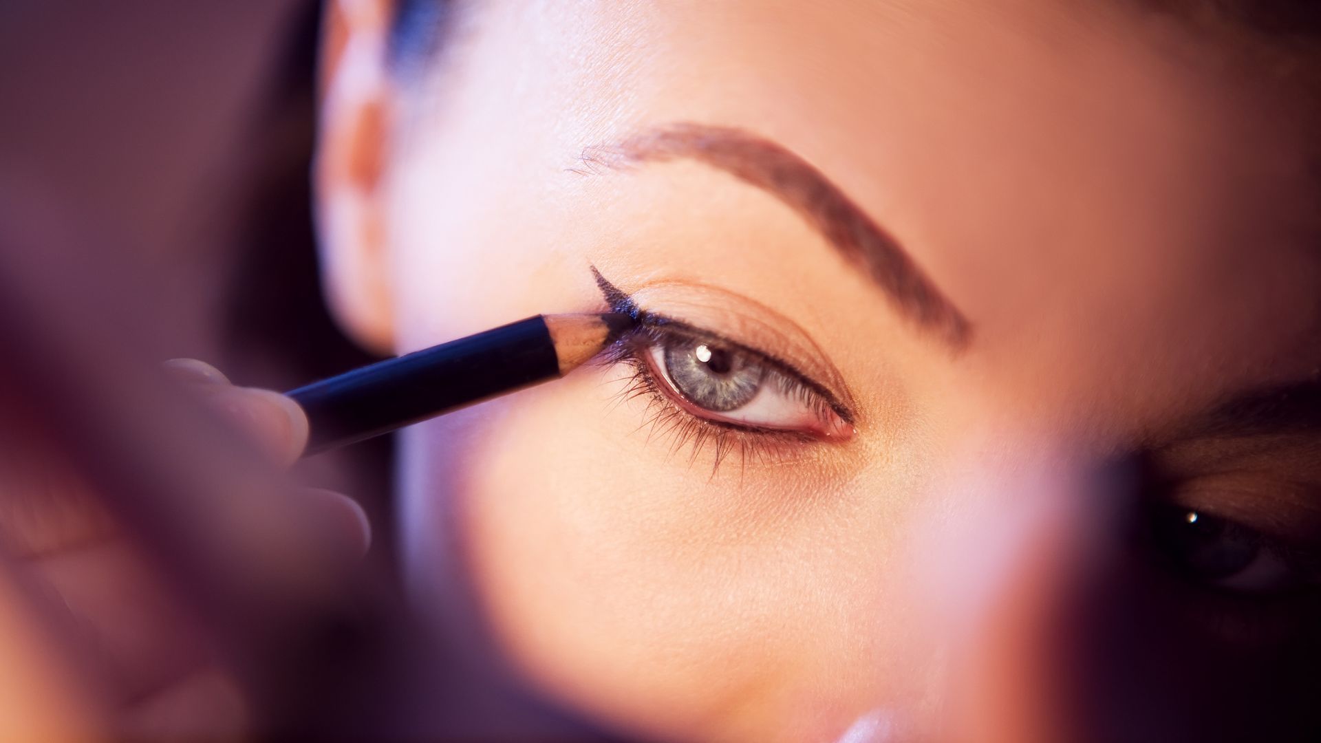 Foxy eyes: and how to get them