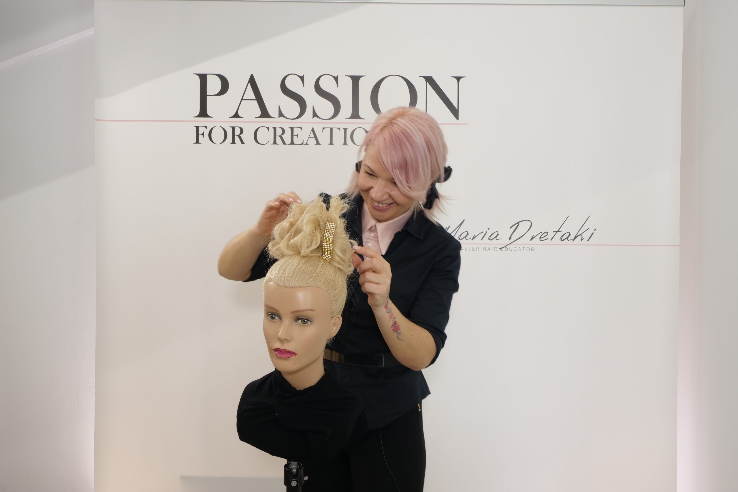 Ταξίδι στο κόσμο της Digital Hair Academy