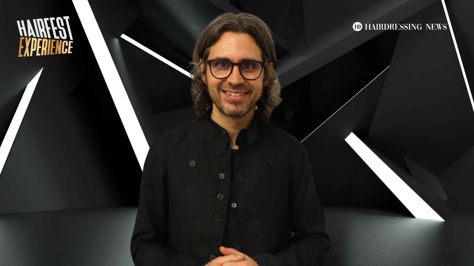 O Gianni Scumaci στο stage του HAIRFEST EXPERIENCE 2024