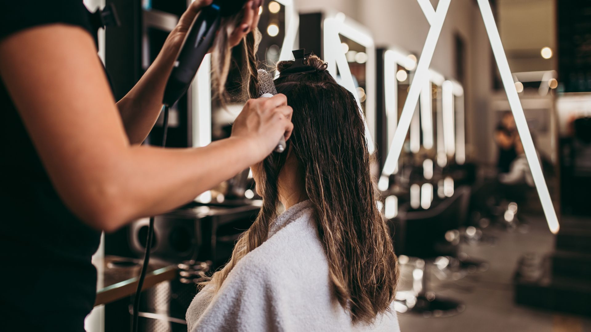 How to handle customers who want to avoid shampooing
