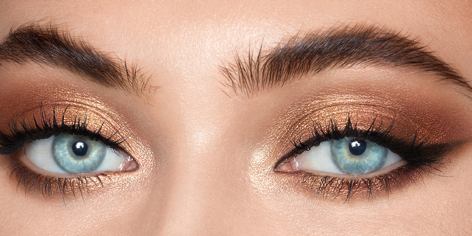 Τα 3 steps των smokey eyes