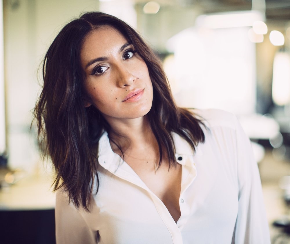 Η hairstylist της Kendall Jenner δίνει τη λύση στο φριζάρισμα